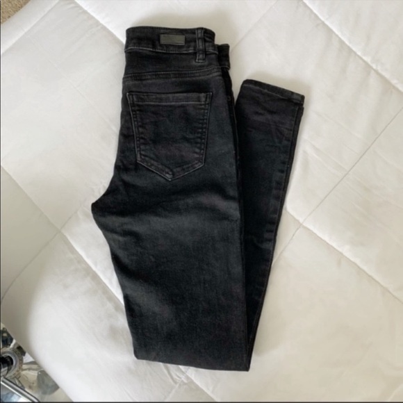 High Waisted Denim Button Jeggings - Picture 3 of 4